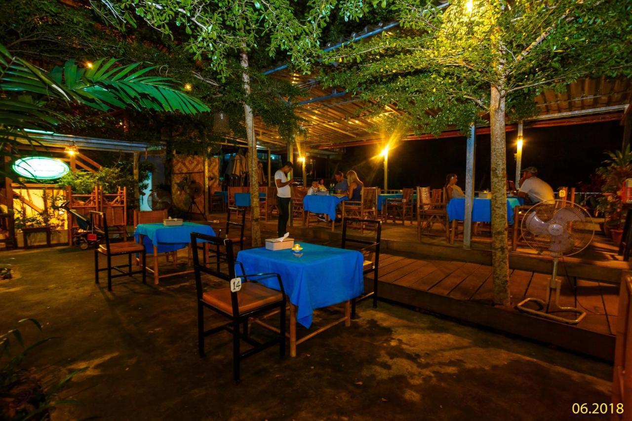 The Aristo Beach By Holy Cow 212 Phuket Extérieur photo