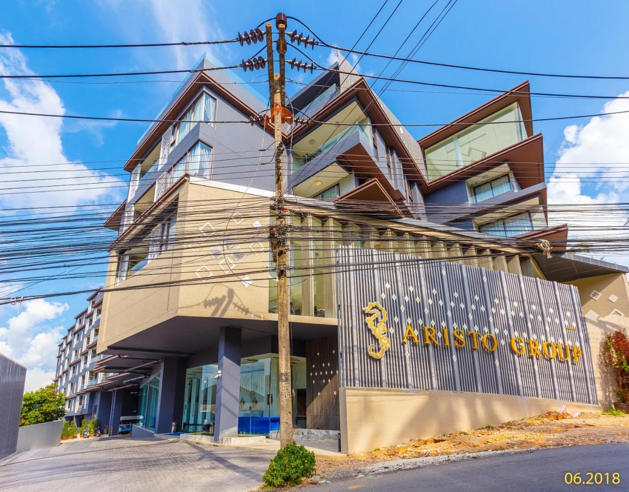 The Aristo Beach By Holy Cow 212 Phuket Extérieur photo