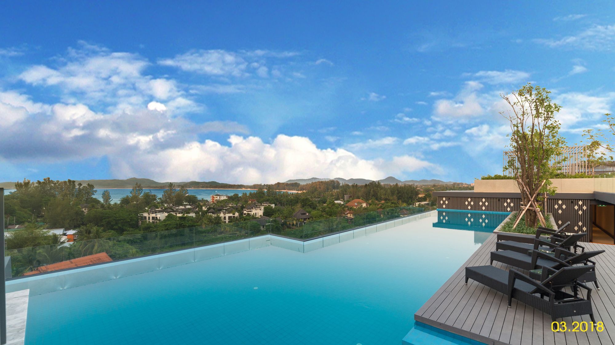 The Aristo Beach By Holy Cow 212 Phuket Extérieur photo